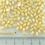 Pinch Czech Beads - Beige - 5mm
