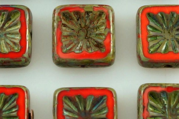Rustic Window Table Cut Flat Flower Square Kiwi Czech Beads