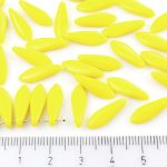 Dagger Leaf Czech Beads - Opaque Lemon Yellow - 16mm